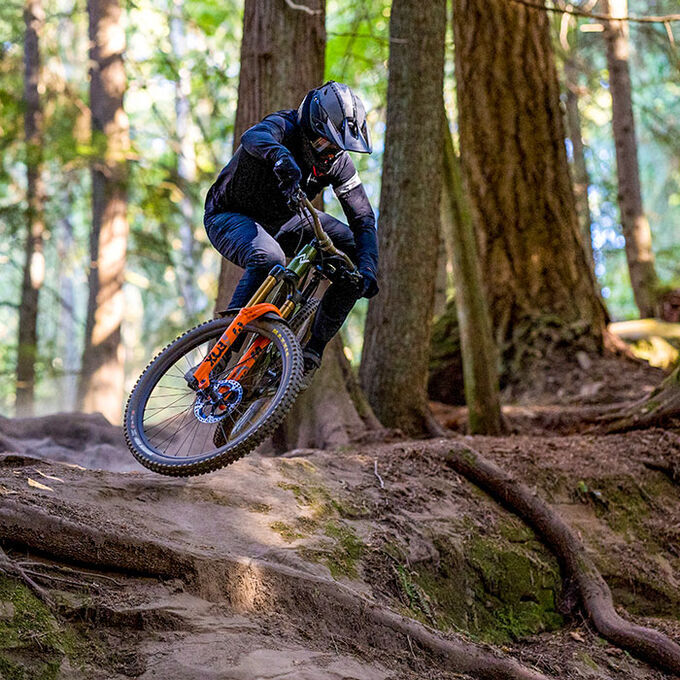 Bell Full-10 Spherical Helmet in action Bell Full-10 Spherical Helmet in action